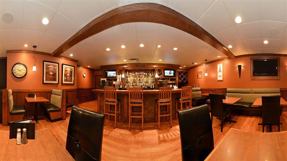 Best Western Plus Country Meadows Inn Aldergrove Exteriör bild