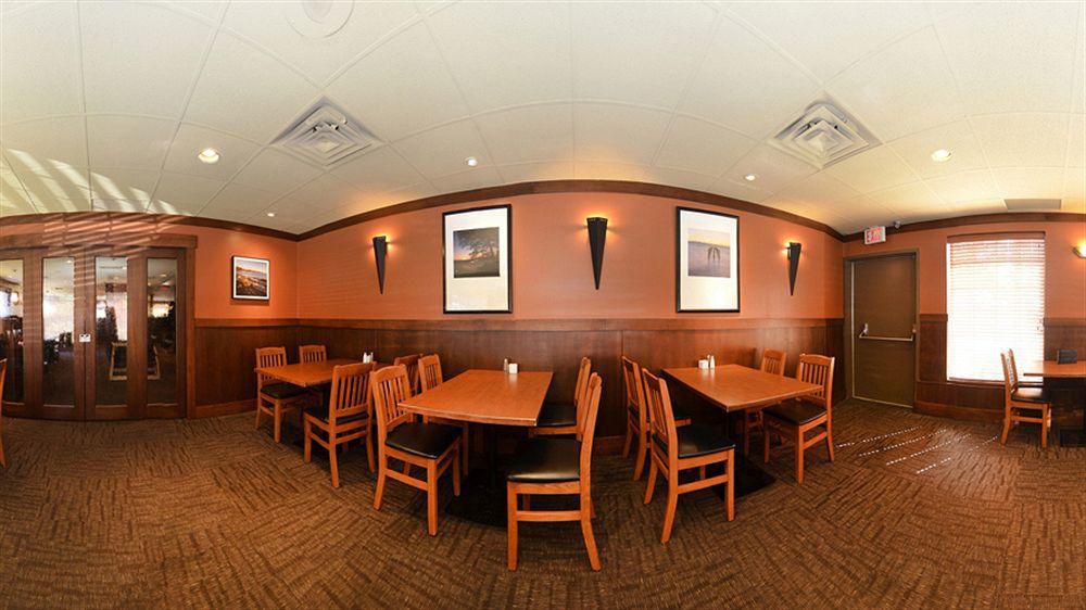 Best Western Plus Country Meadows Inn Aldergrove Rum bild