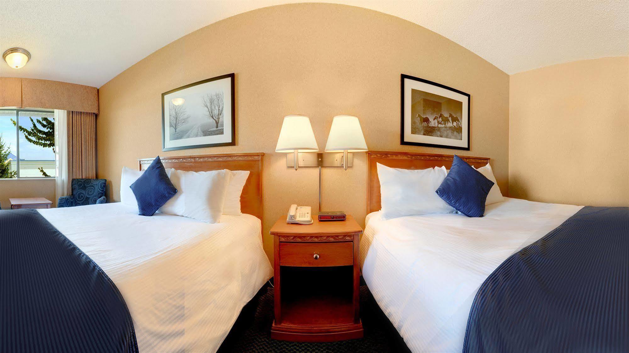 Best Western Plus Country Meadows Inn Aldergrove Exteriör bild